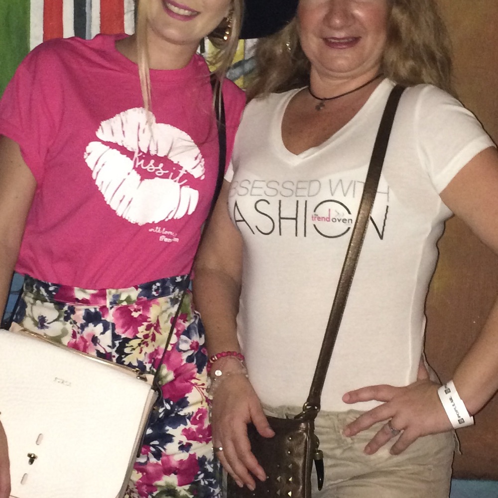THE TREND OVEN T-SHIRTS 💕